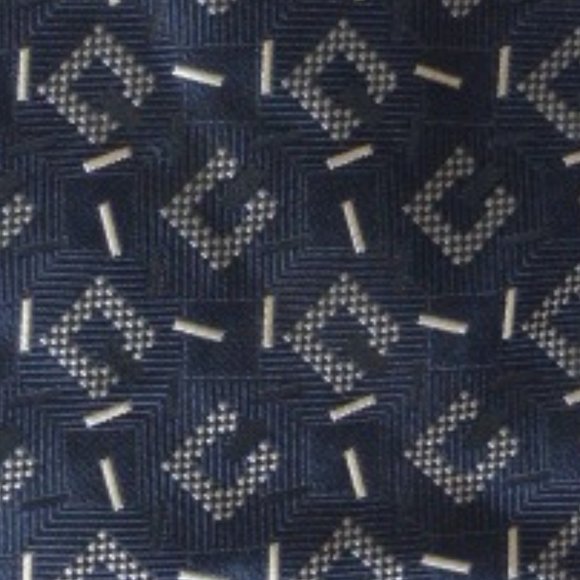 METROPOLITAN MUSEUM OF ART SILK TIE navy geometric - Picture 1 of 3